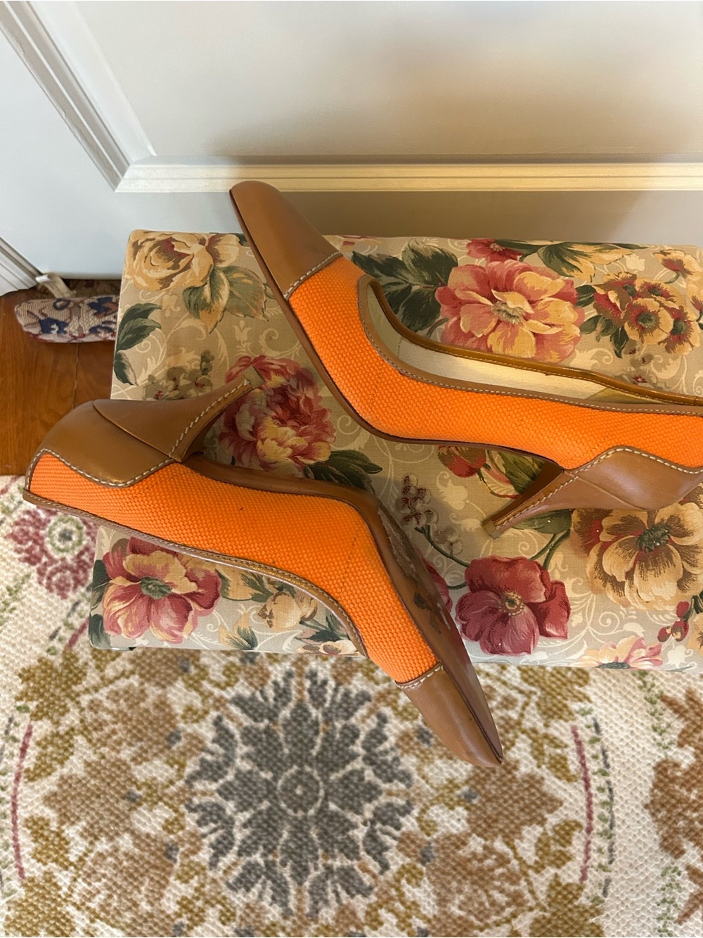 Prada Orange and Tan Pointed-Toe Pumps Vintage - Picture 4 of 10